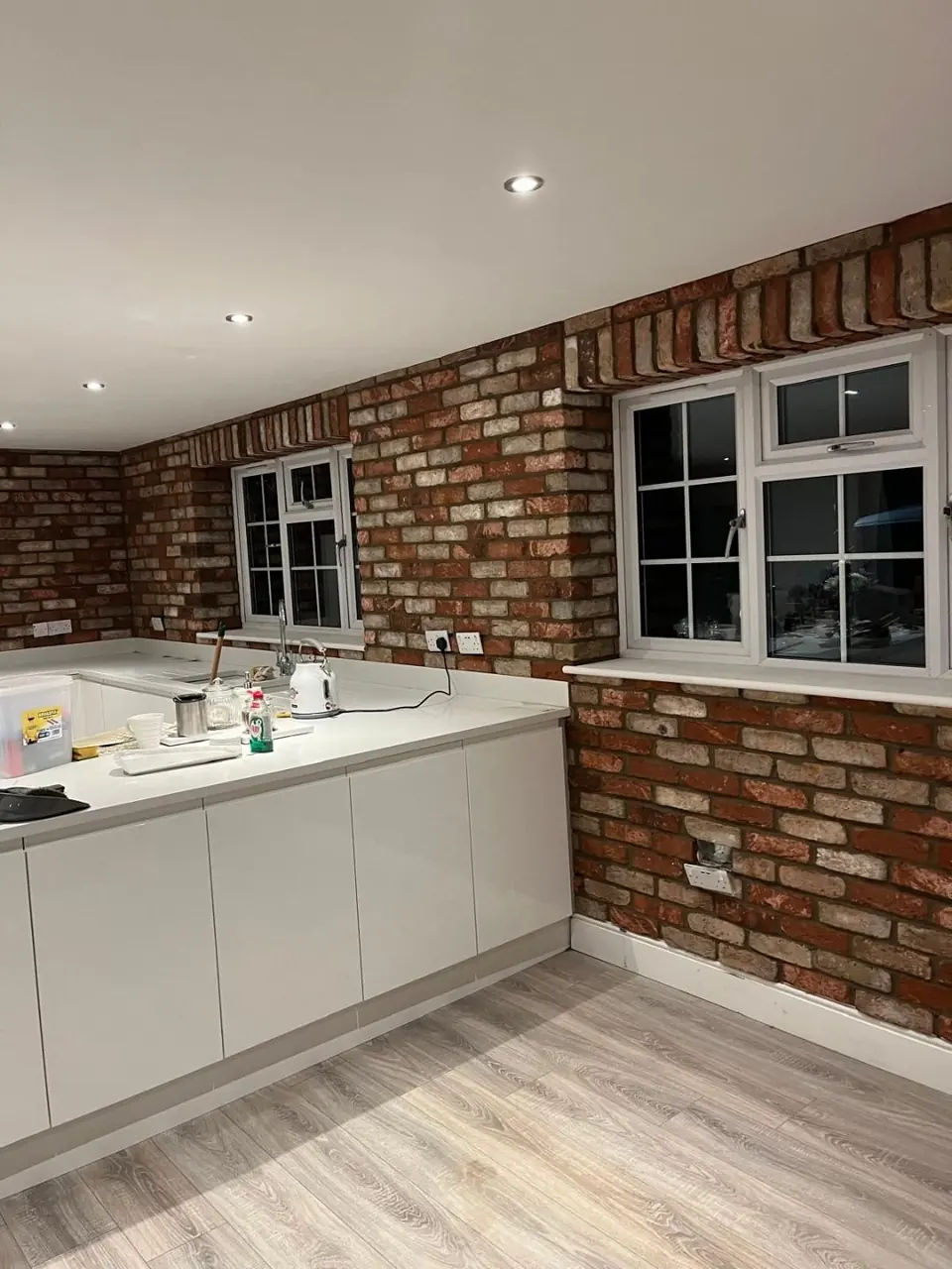 Kitchen worktops, sink wall and brick slips nearing completion